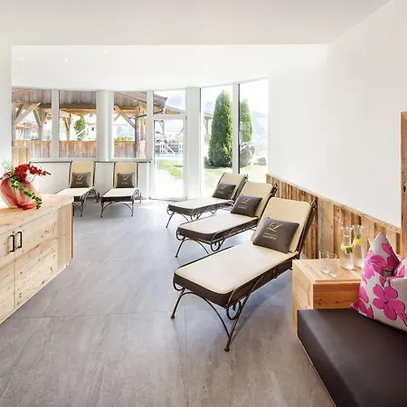 Leamwirt 4* هوبفغراتن إم بريكسنتال