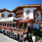 Leamwirt 4*